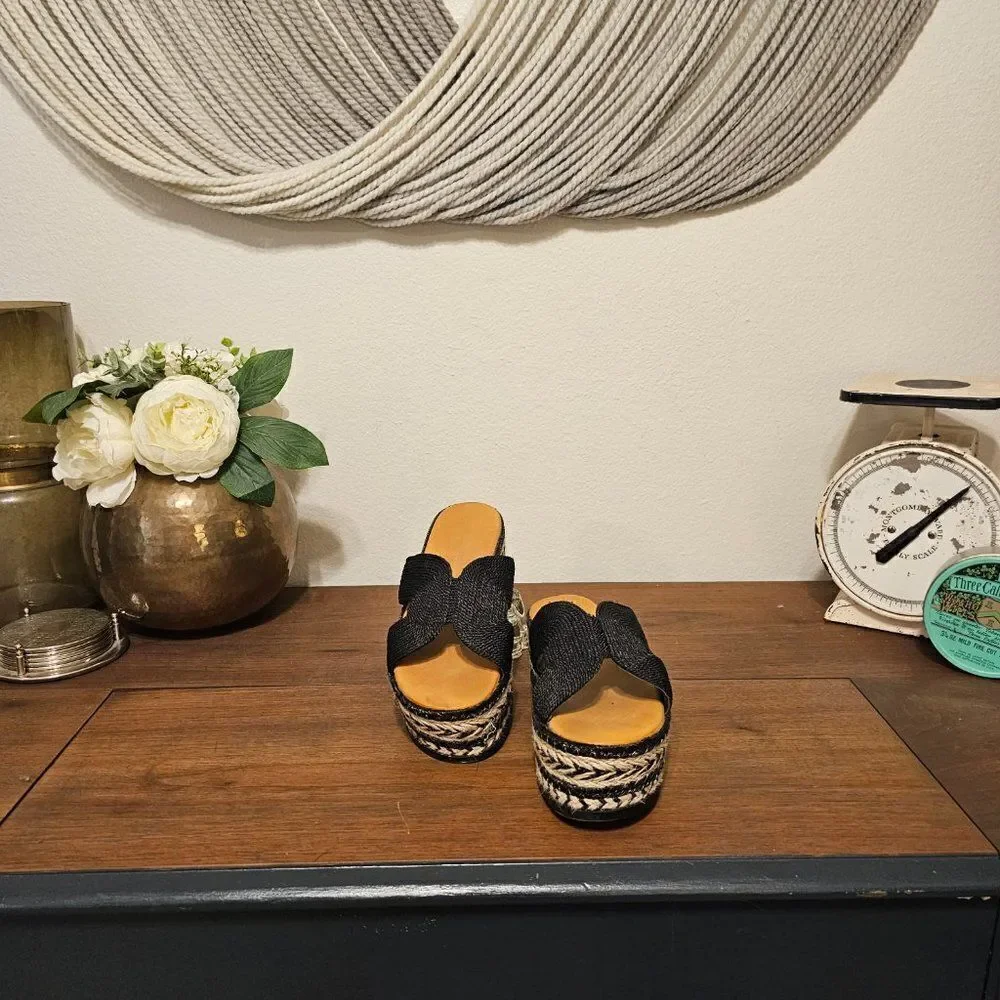 Pentium Woven Espadrille Sandals Sz 38 (US 7.5)